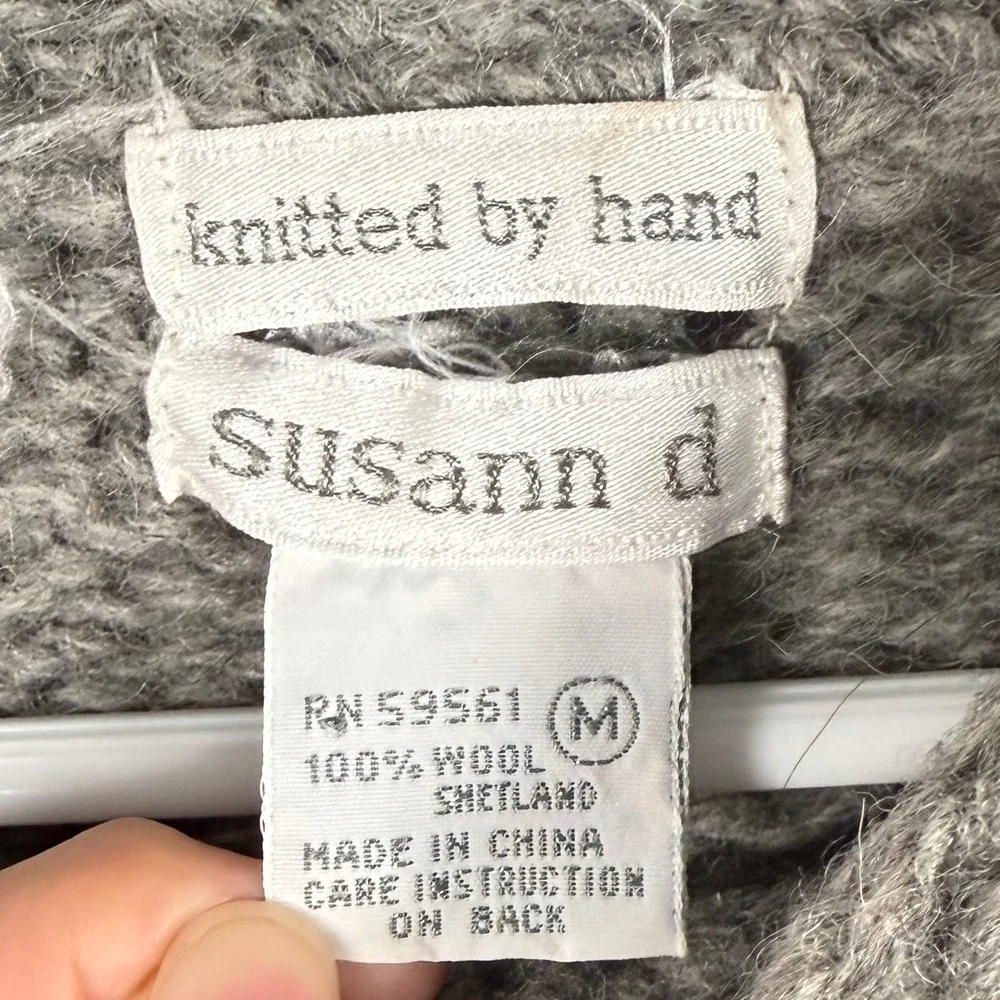 Vintage Susann D Hand Knitted Shetland Wool Sweater Southwestern Aztec‎ Women M